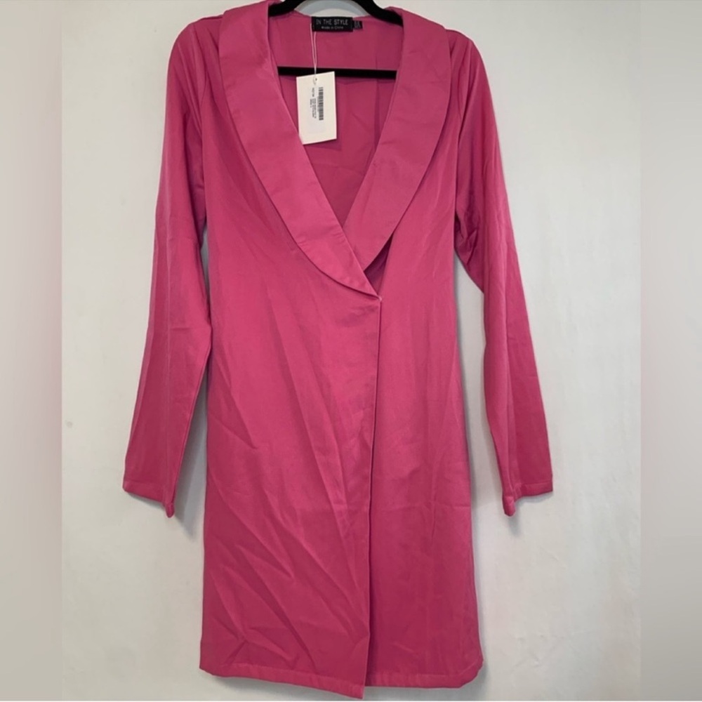 In The Style Women’s Pink Satin Tie Waist Blazer Dress Size 10 - Picture 3 of 9